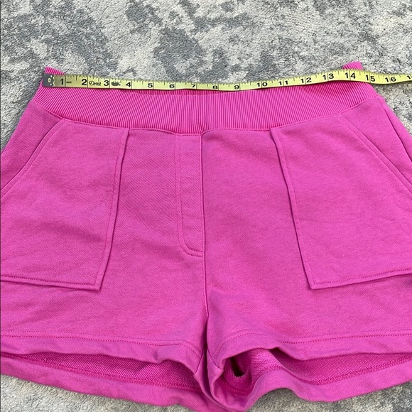 Cinq a Sept Jay Bow embellished Shorts In Pink Terry Sweat Shorts Sz L - Picture 7 of 11